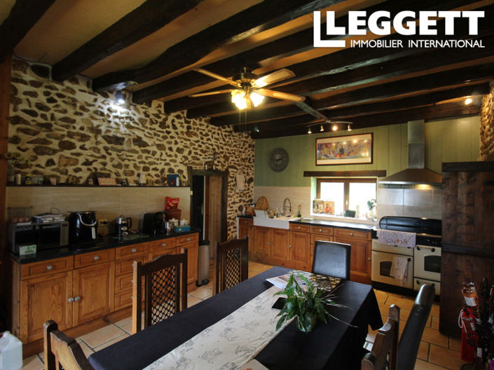 Image No.5-9 Bed House for sale