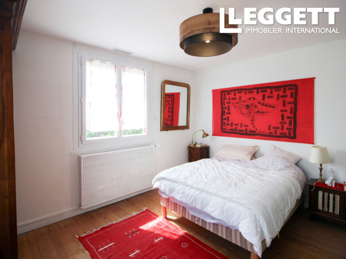 Image No.4-4 Bed House for sale