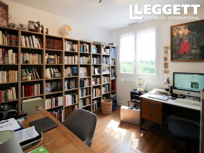 Image No.5-4 Bed House for sale