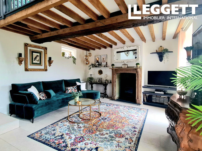 Image No.3-3 Bed House for sale