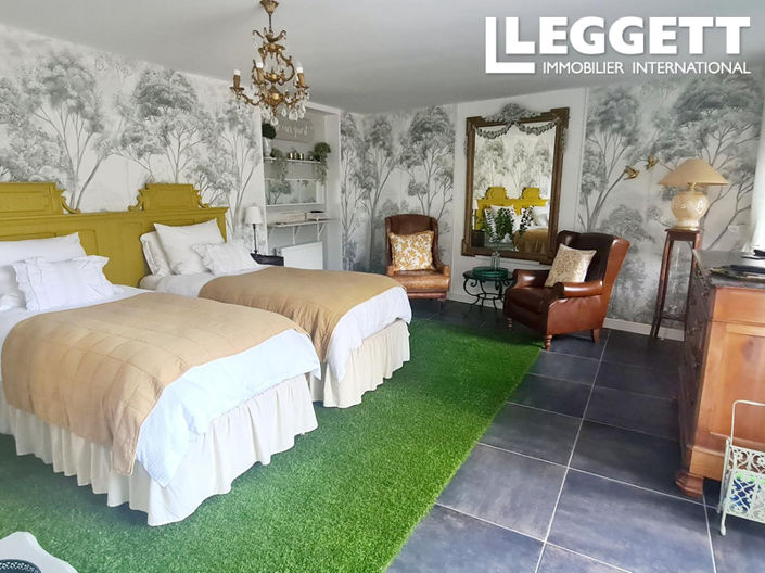 Image No.6-3 Bed House for sale