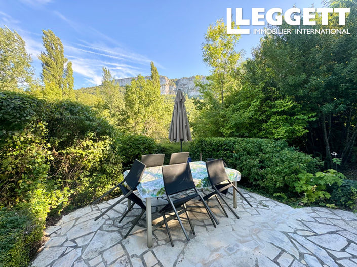 Image No.8-3 Bed House for sale