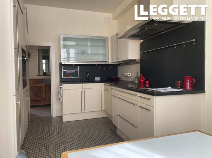 Image No.5-4 Bed House for sale