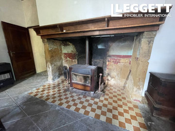 ahr0chm6ly9jzg4uagvzdglhlmltbw8vaw1hz2uvvevom