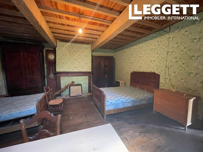 Image No.5-4 Bed House for sale