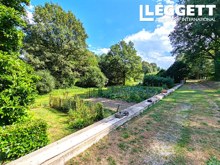 Image No.10-4 Bed House for sale