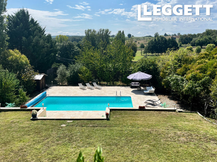 Image No.2-4 Bed House for sale