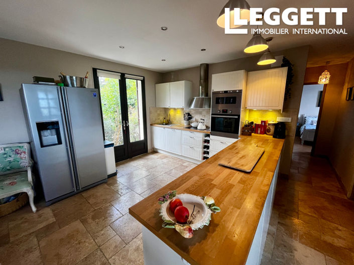 Image No.4-4 Bed House for sale