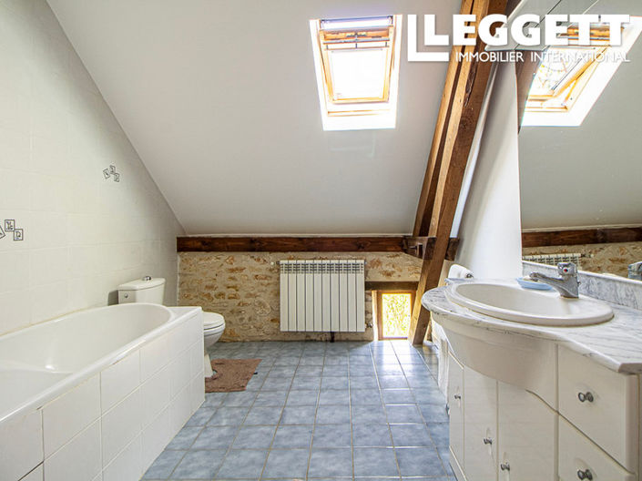 Image No.9-Maison de 6 chambres à vendre à Montcabrier