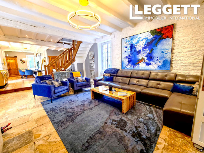 Image No.6-9 Bed House for sale