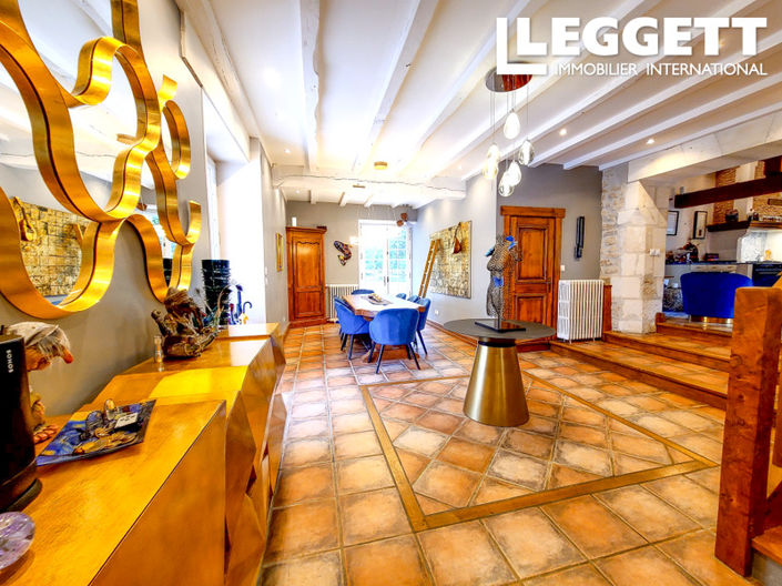 Image No.9-9 Bed House for sale