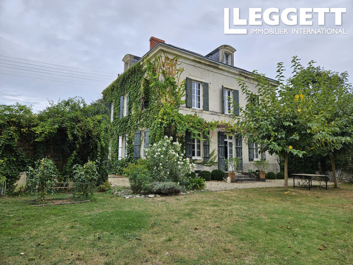 Image No.8-5 Bed House for sale