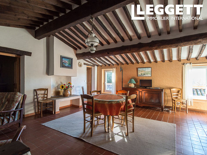 Image No.8-15 Bed House for sale