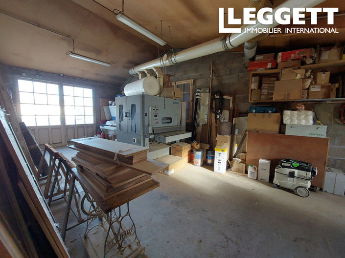 Image No.7-Bar for sale