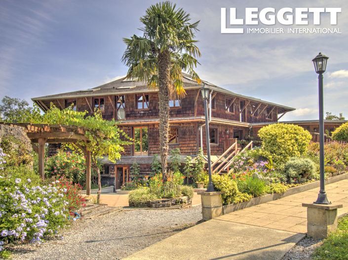 Image No.3-30 Bed Chateaux for sale