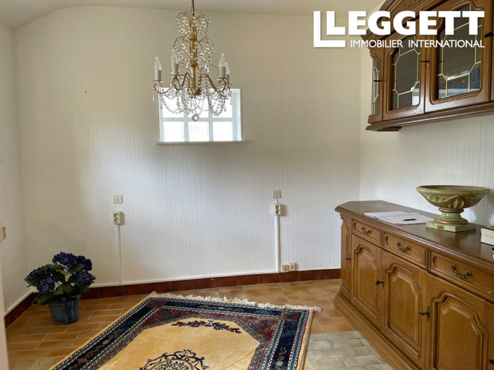 Image No.9-4 Bed House for sale