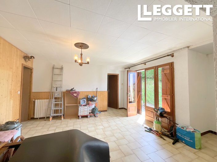 Image No.8-4 Bed House for sale