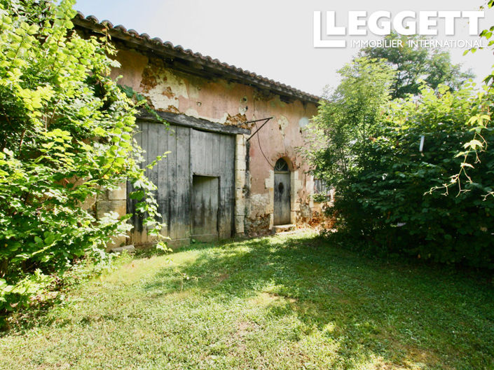 Image No.9-10 Bed House for sale