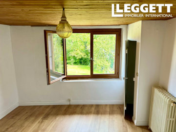 ahr0chm6ly9jzg4uagvzdglhlmltbw8vaw1hz2uvvevom