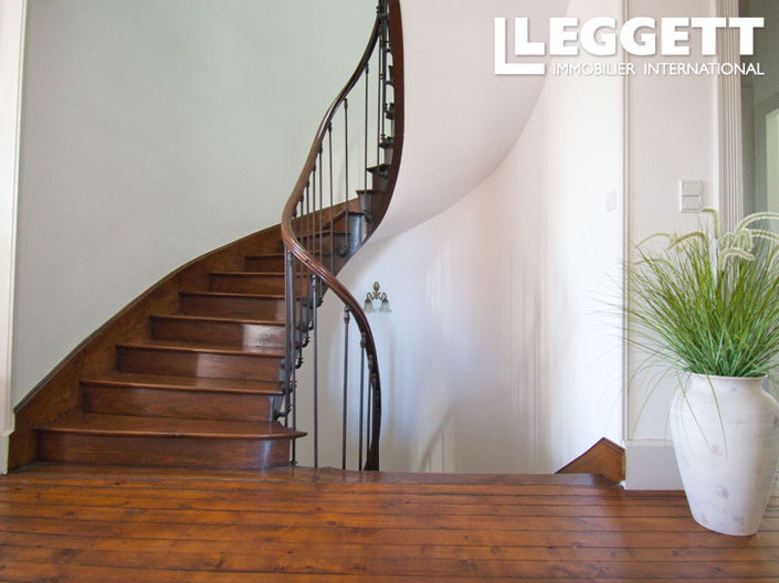 Image No.5-5 Bed House for sale