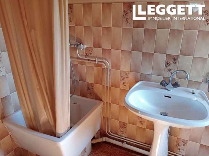 Image No.6-1 Bed House for sale