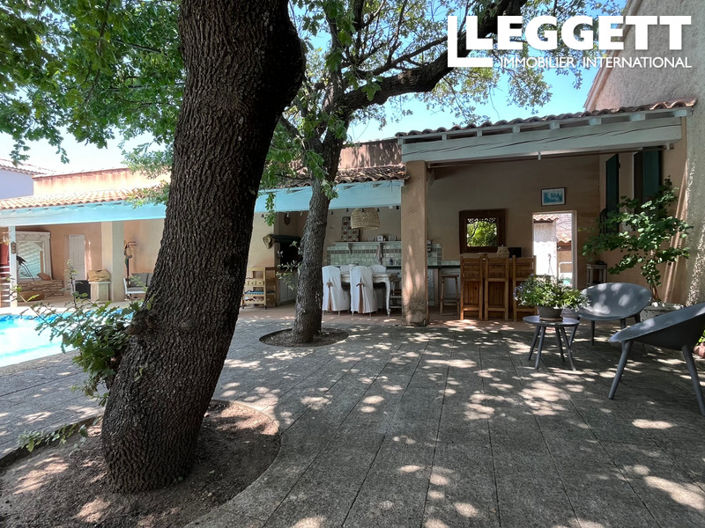 Image No.8-4 Bed House for sale