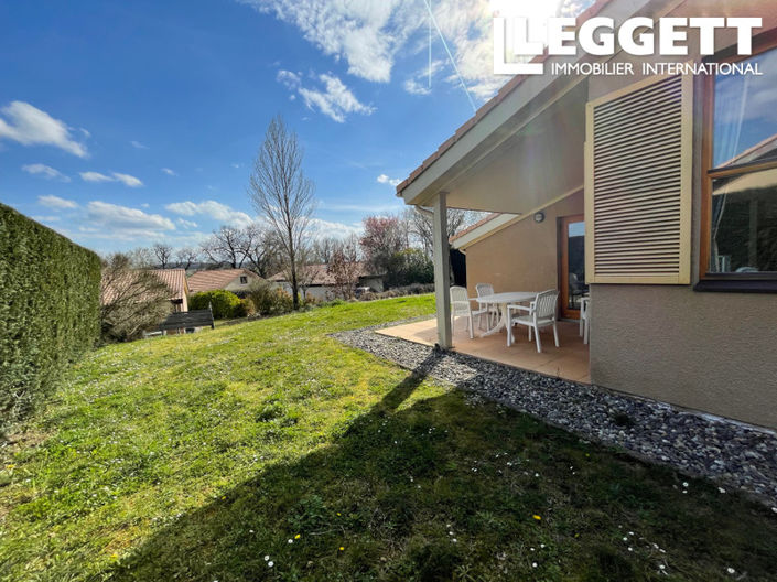 Image No.2-4 Bed House for sale