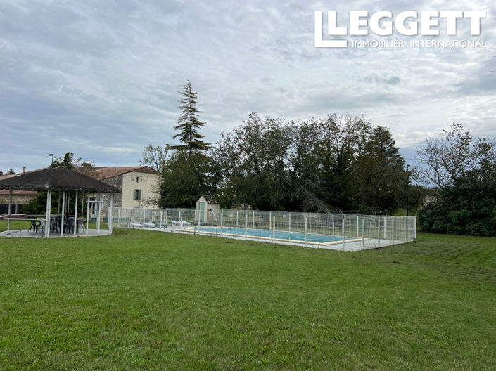 Image No.6-3 Bed House for sale