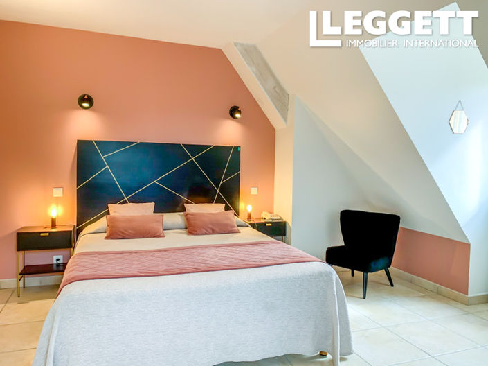 Image No.5-13 Bed House for sale