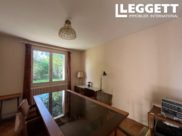 Image No.4-5 Bed House for sale