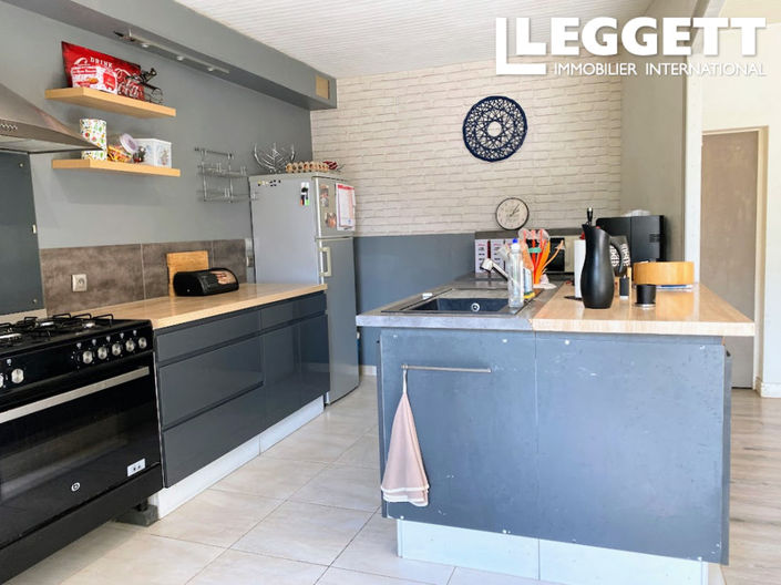 Image No.4-3 Bed House for sale