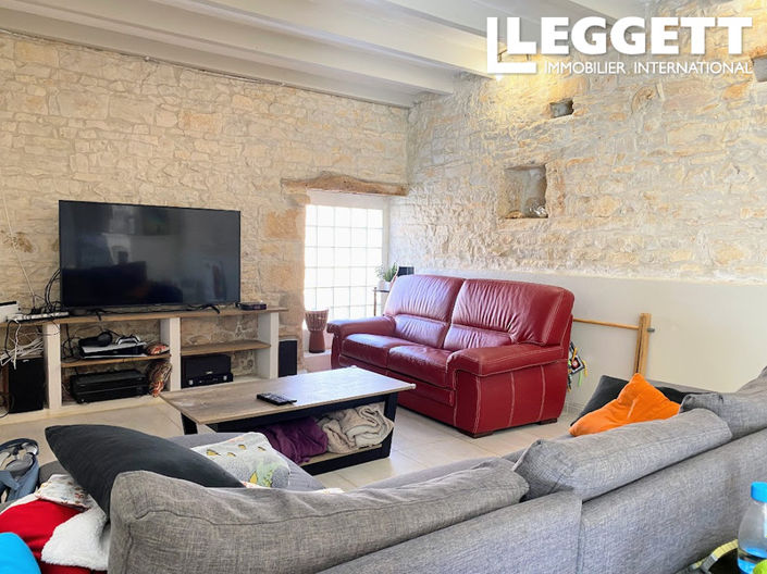 Image No.6-3 Bed House for sale