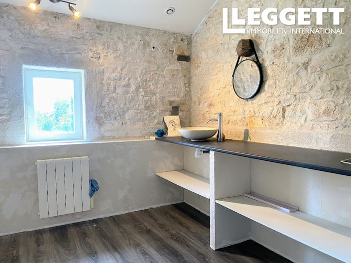 Image No.9-3 Bed House for sale