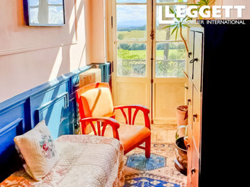 ahr0chm6ly9jzg4uagvzdglhlmltbw8vaw1hz2uvvevom