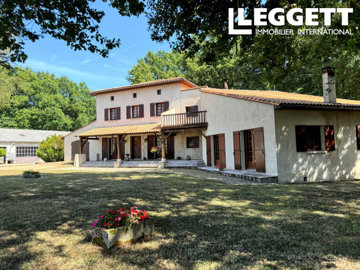 1 - Charente, Maison