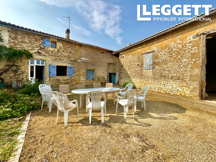 Image No.2-4 Bed House for sale