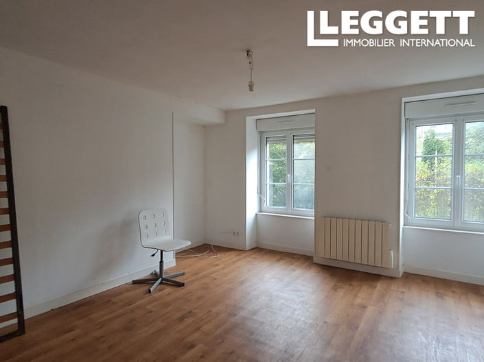 Image No.6-2 Bed House for sale