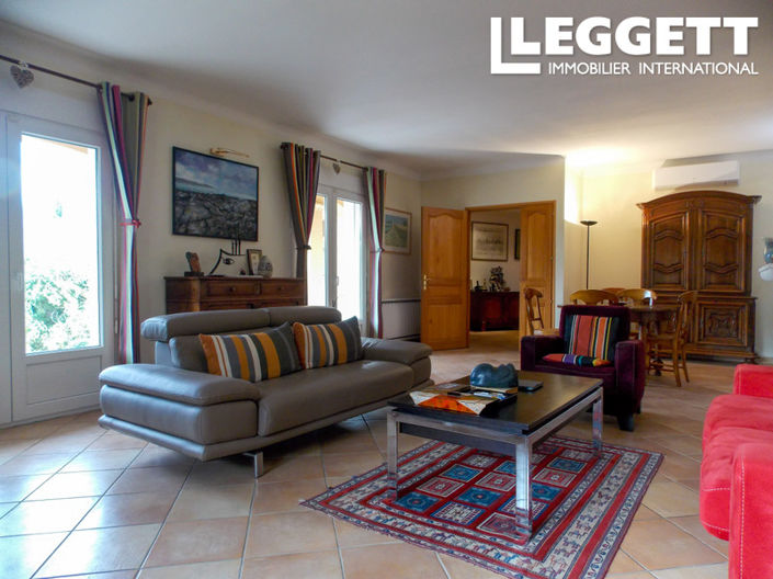 Image No.2-3 Bed House for sale