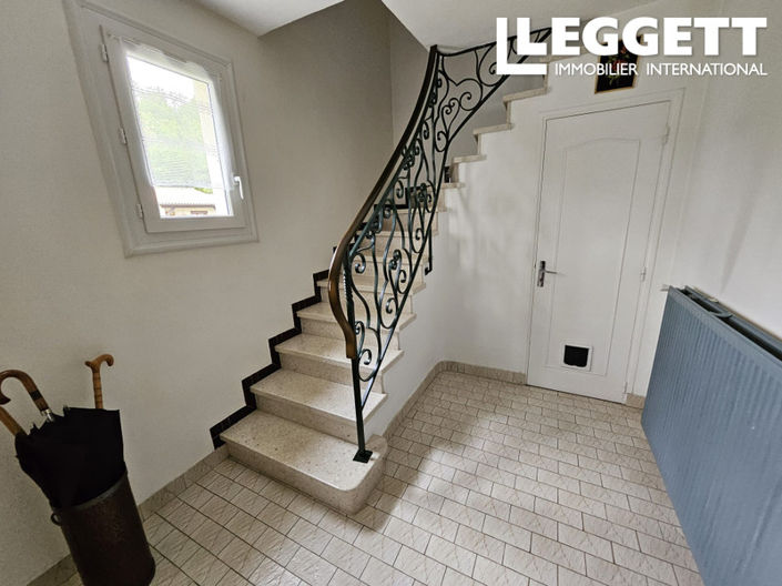 Image No.10-4 Bed House for sale