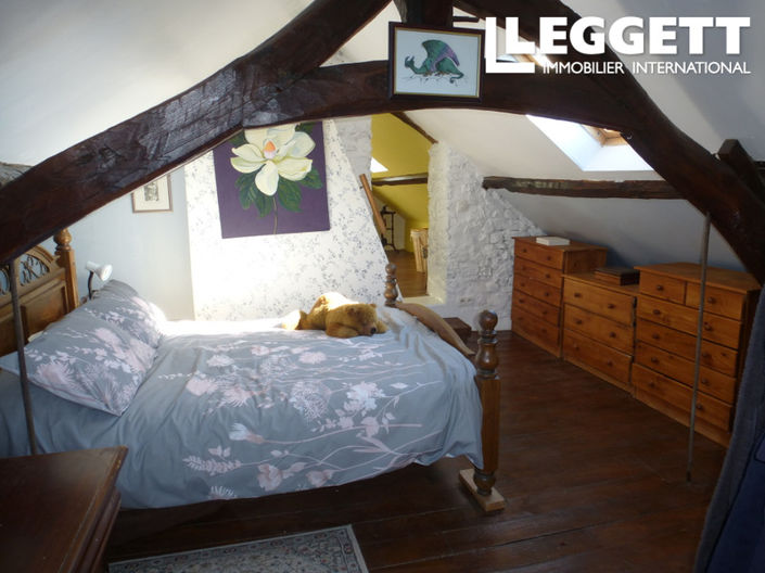 Image No.9-3 Bed House for sale