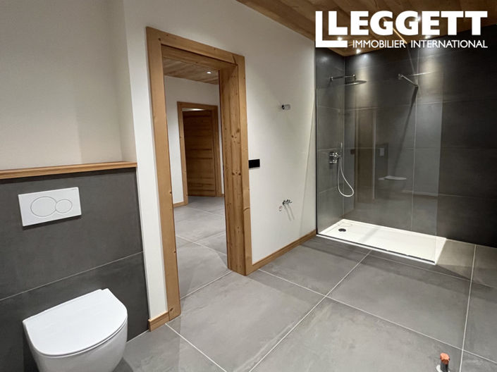 Image No.6-3 Bed Apartment for sale