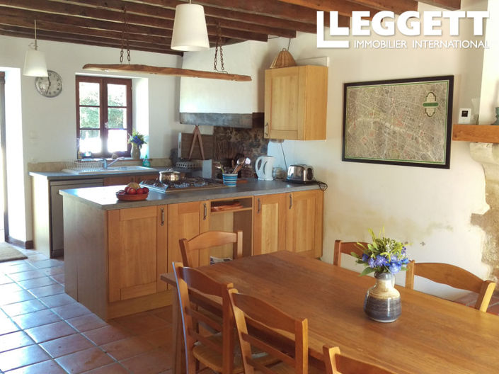 Image No.3-5 Bed House for sale