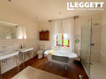 ahr0chm6ly9jzg4uagvzdglhlmltbw8vaw1hz2uvvevom