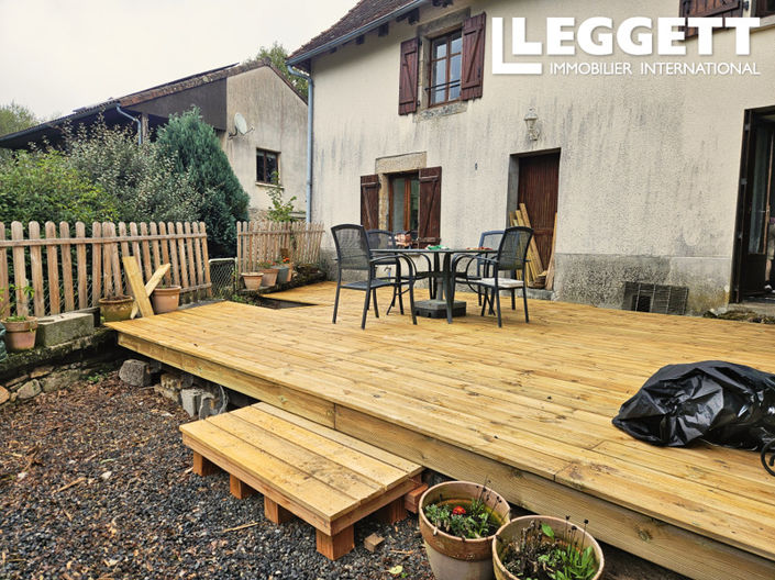 Image No.7-2 Bed House for sale