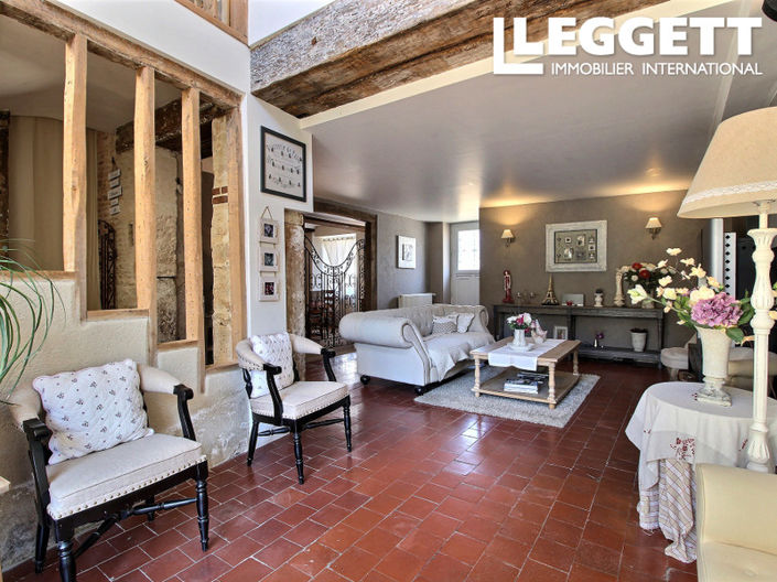 Image No.5-10 Bed House for sale