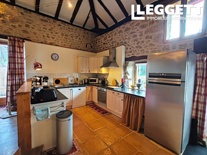 Image No.3-6 Bed House for sale