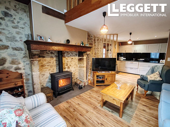 Image No.4-6 Bed House for sale