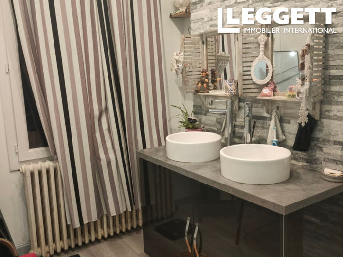 Image No.5-4 Bed House for sale