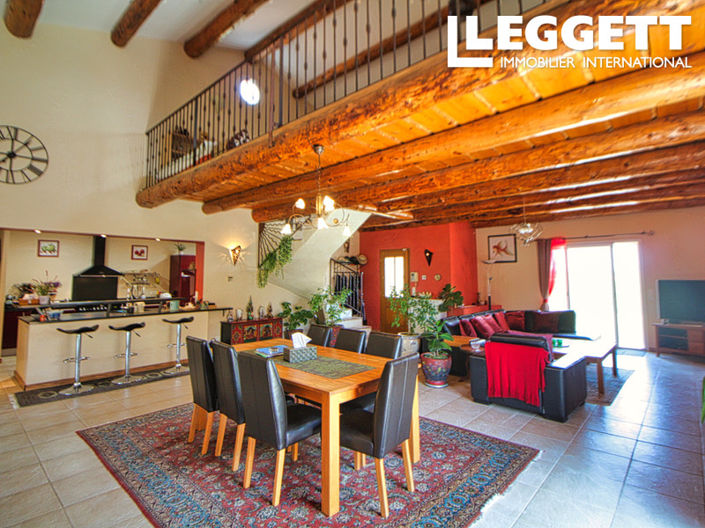 Image No.6-3 Bed House for sale