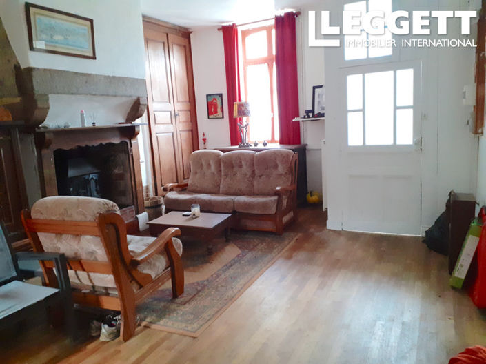 Image No.5-2 Bed House for sale